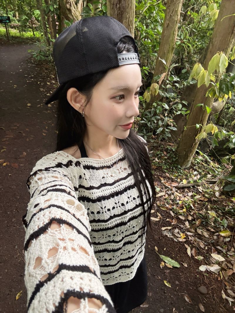 Ash boat neck striped mesh knit (5c)