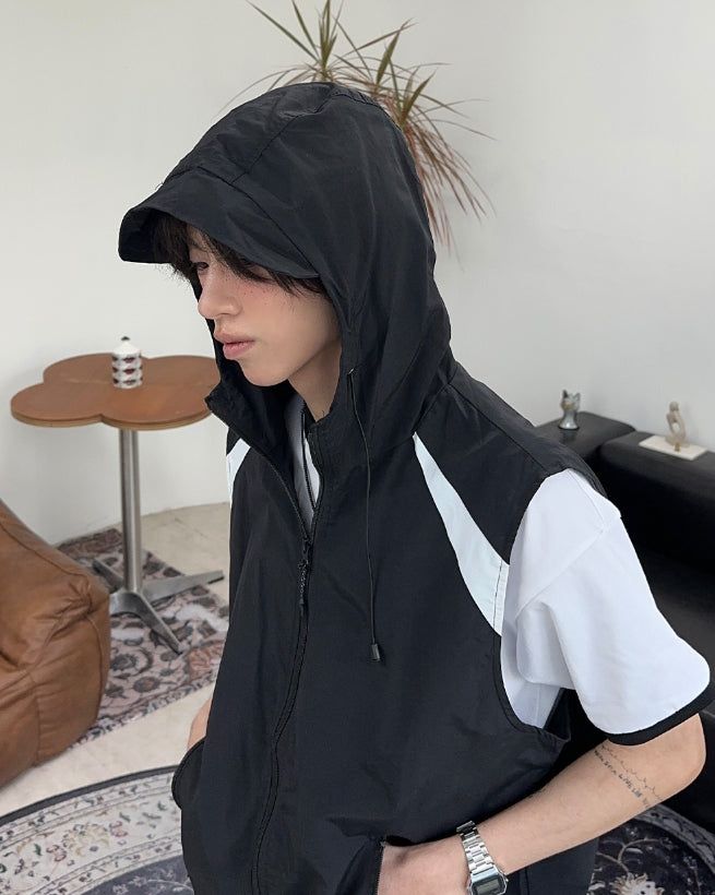 Ferrard Nylon Hooded Vest