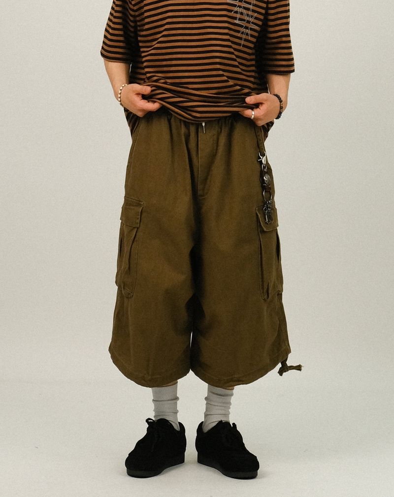DE Vintage Cargo Bermuda Pants