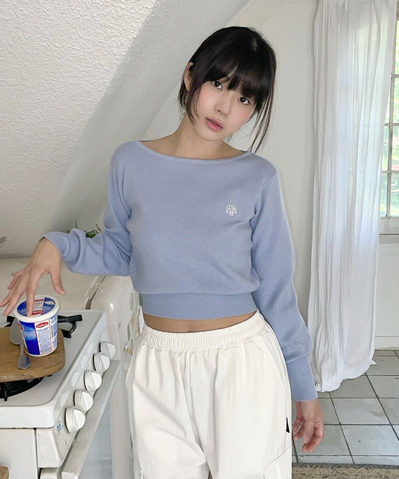 STITCH LOGO SOFT BOATNECK KNIT