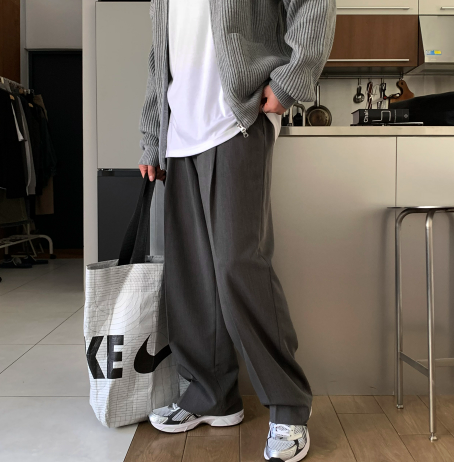 Ever Ranger Round Tuck Side Banding Semi-Wide Slacks