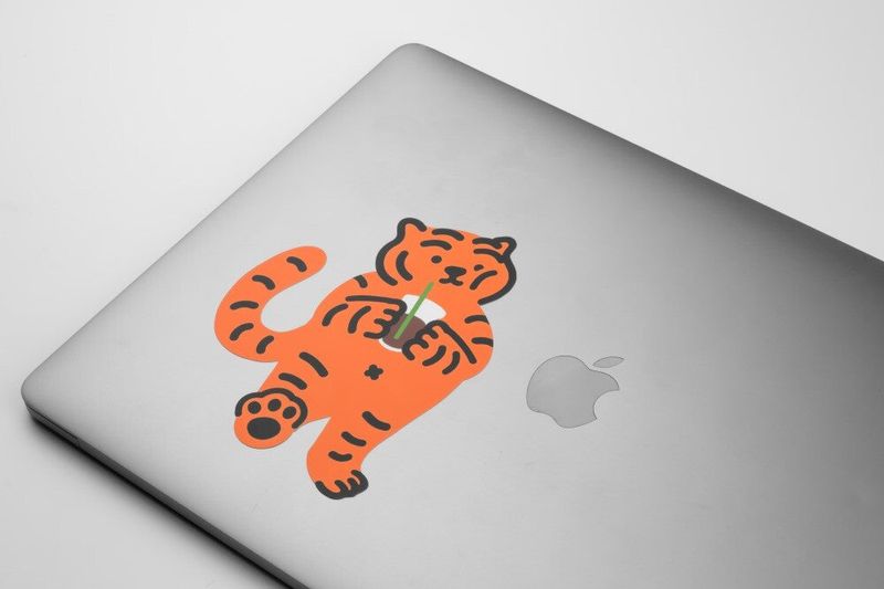 COFFEE TIGER BIG REMOVABLE STICKER