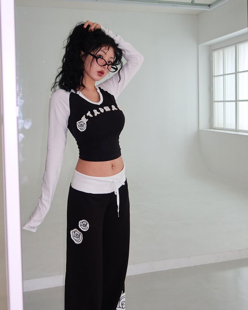 Rose Patch Color Raglan T-shirt
