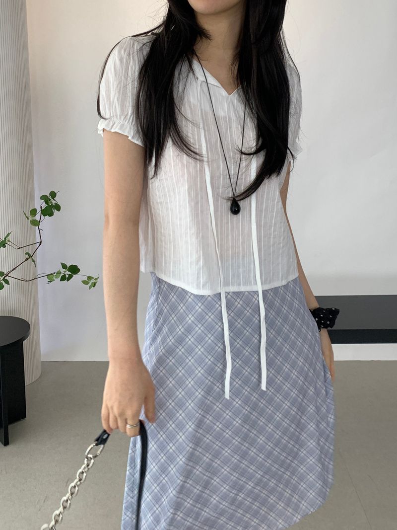 Yourty Lace Puff Short Sleeve Blouse
