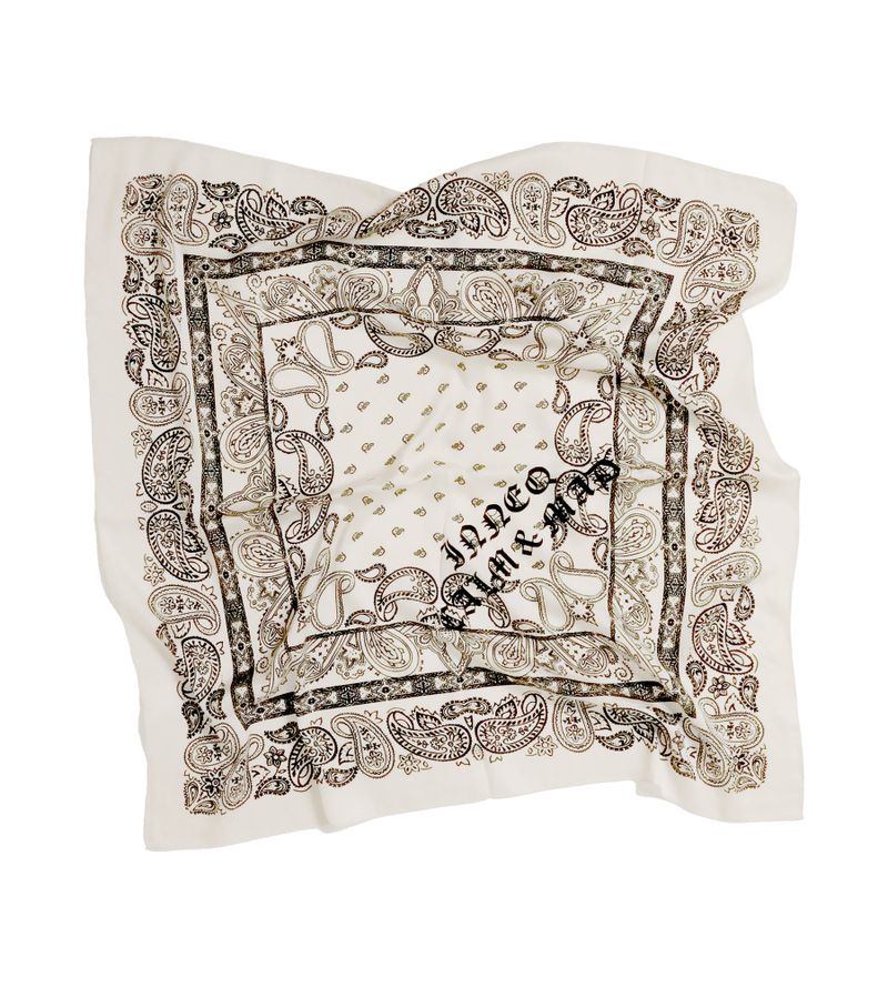 INQ Scarf_C&M white