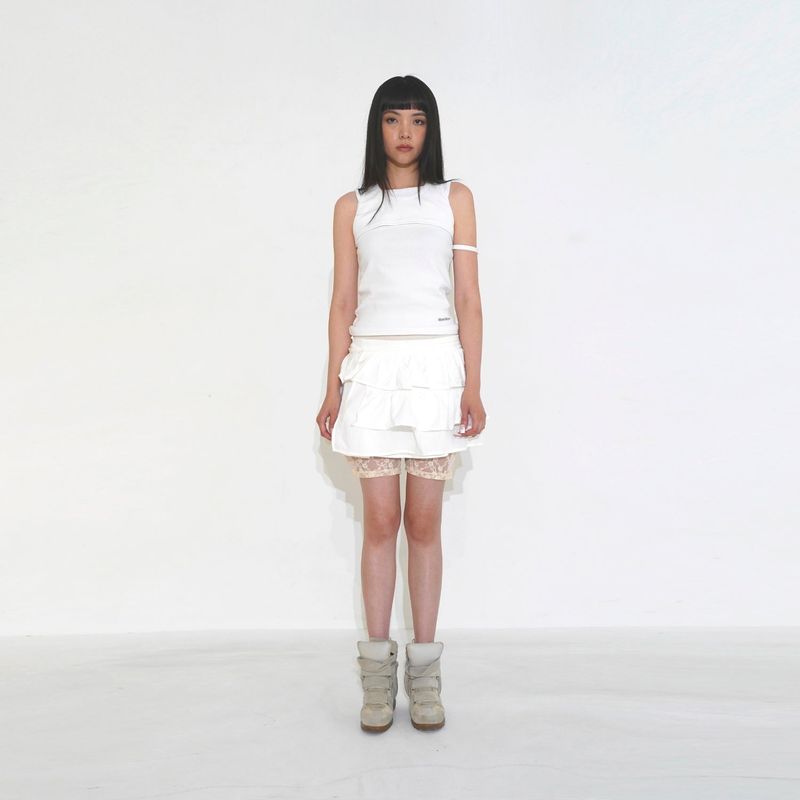 Overlap sleeveless 002