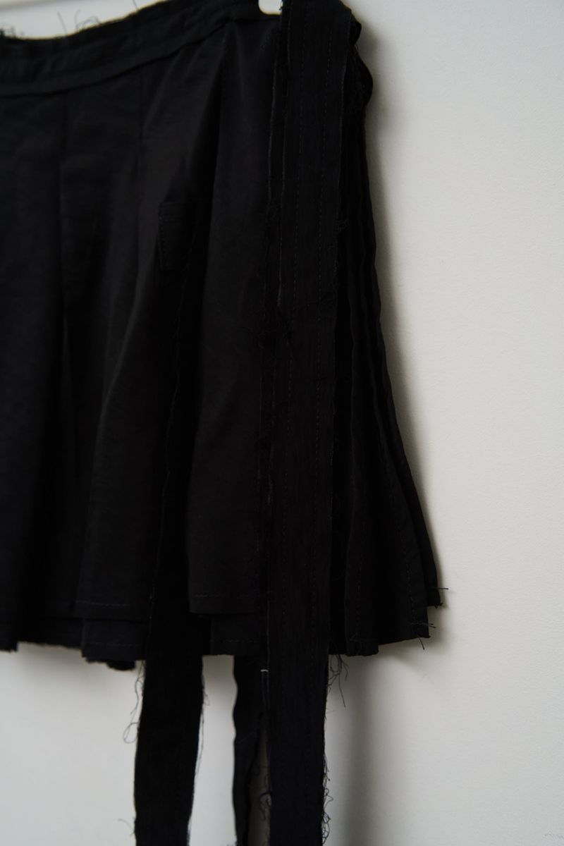 (W) Muse Strap Mini Skirt