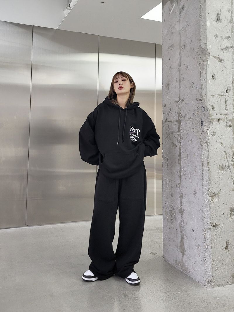VENTIQUE Keep Smile Hoodie