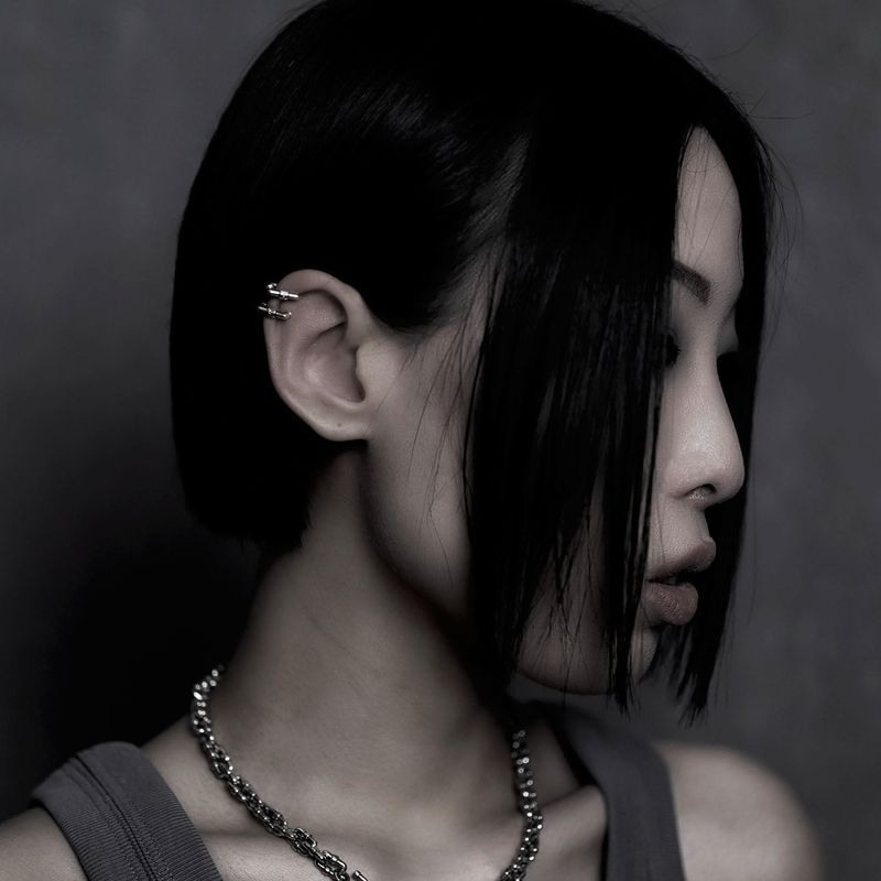 MICRO PIPE EAR CUFF