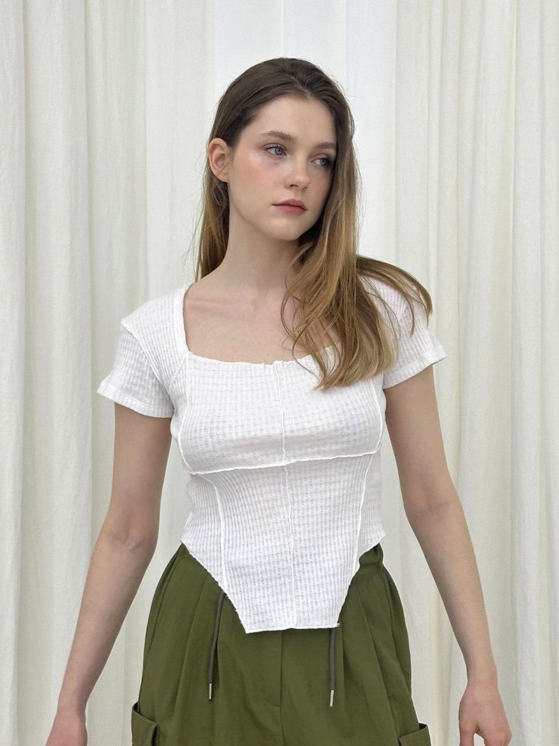 MOIFAIRE(モイフェア)の「BAGEL SQUARE NECK T-SHIRT / WHITE(Tops)」