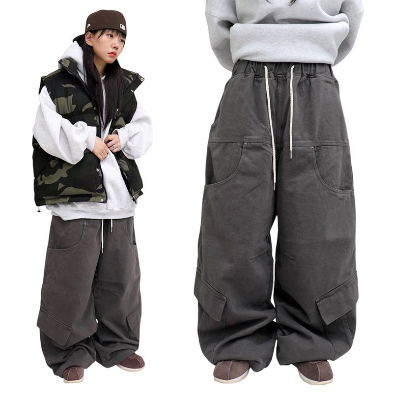 Wide Peach-Finish Utility Pocket Pants