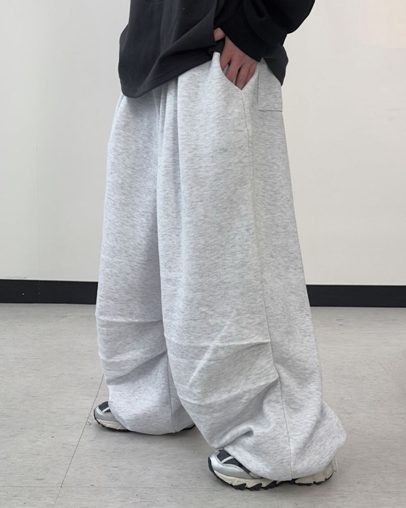 Grace Two-Tuck Sweat Pants