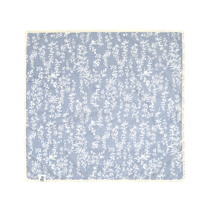 CLOUD LACE SCARF