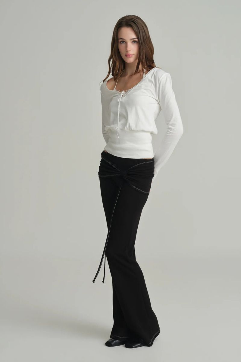 Hazel eyelet top, White