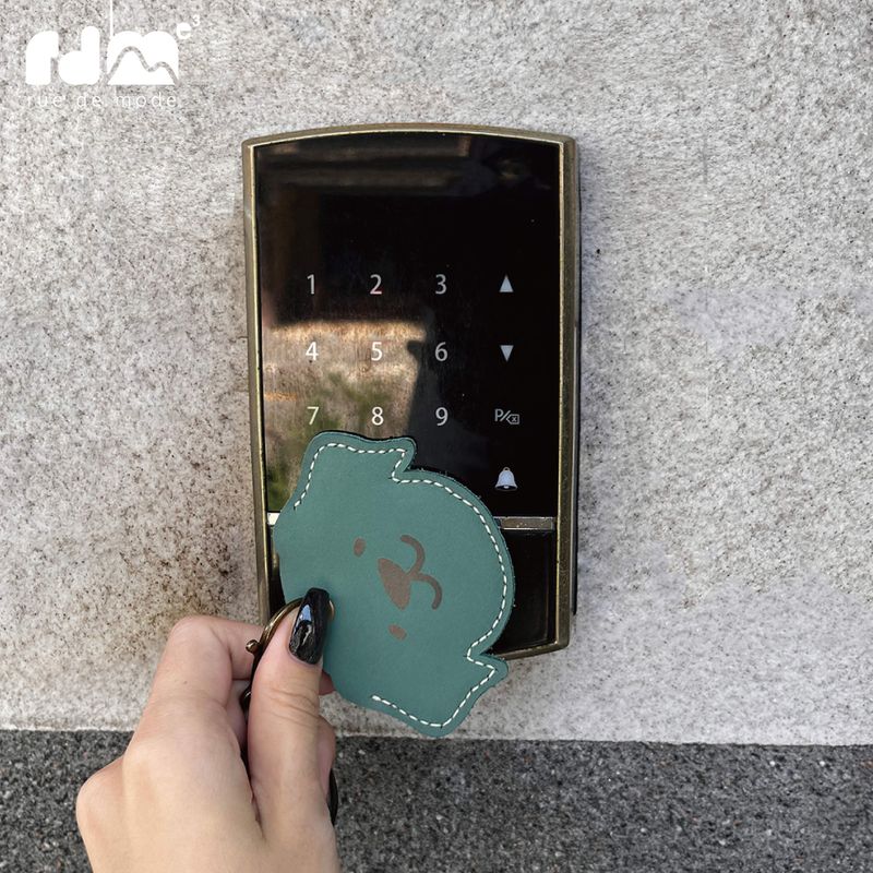 Genuine Leather Magnetic Closure Case