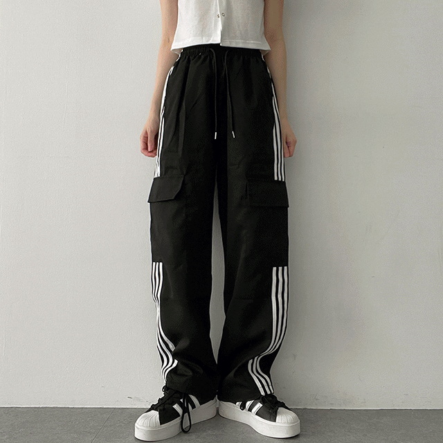 hijjoo（ハイチュー）の「Comey Line Cargo Wide Pants（Pants）」