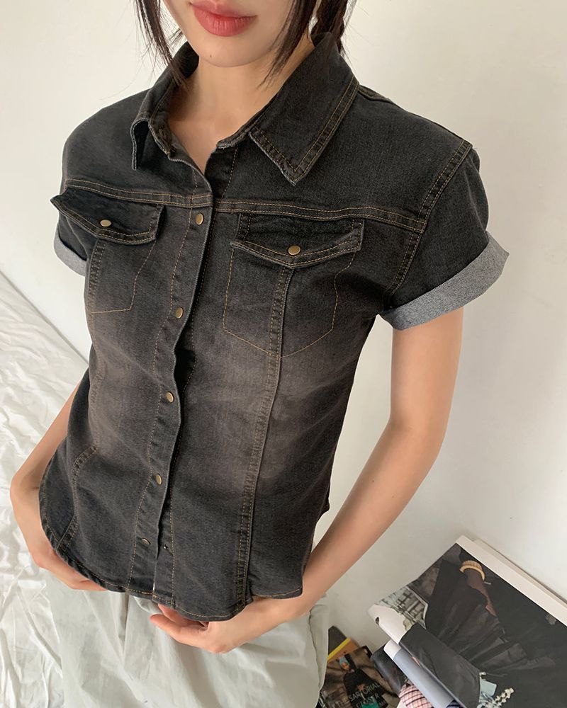 WONDER WONDER（ワンダーワンダー）の「Ladder Slim Fit Pocket Washing Denim Shirt（Tops）」