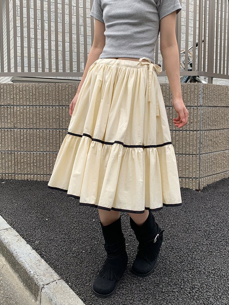 TAPE FLARE RIBBON SKIRT (2C)