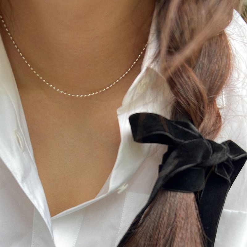 Lily Necklace