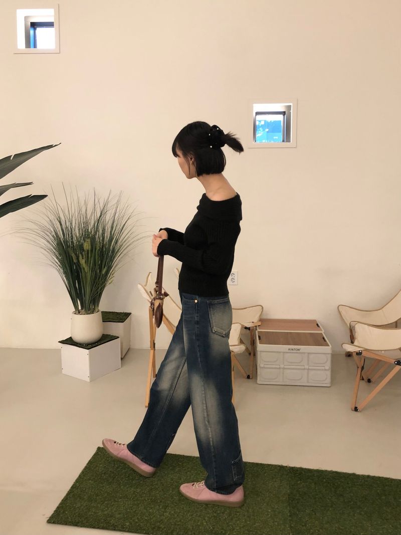 Drape feminine shoulder golgi knit
