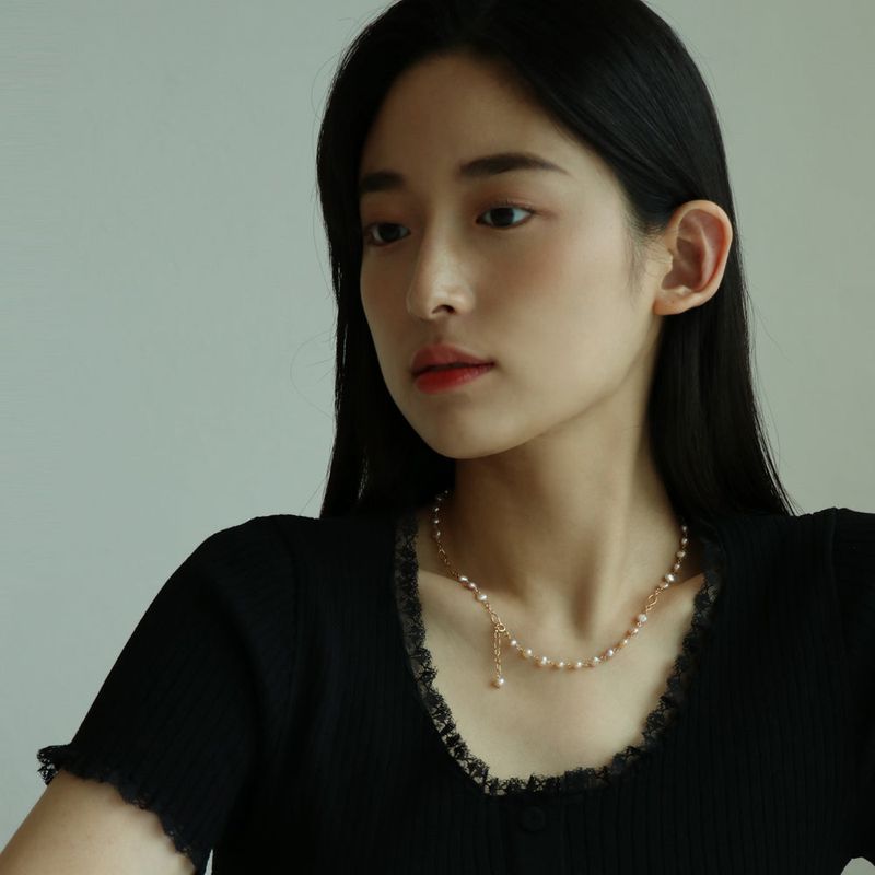 baby baroque pearl necklace