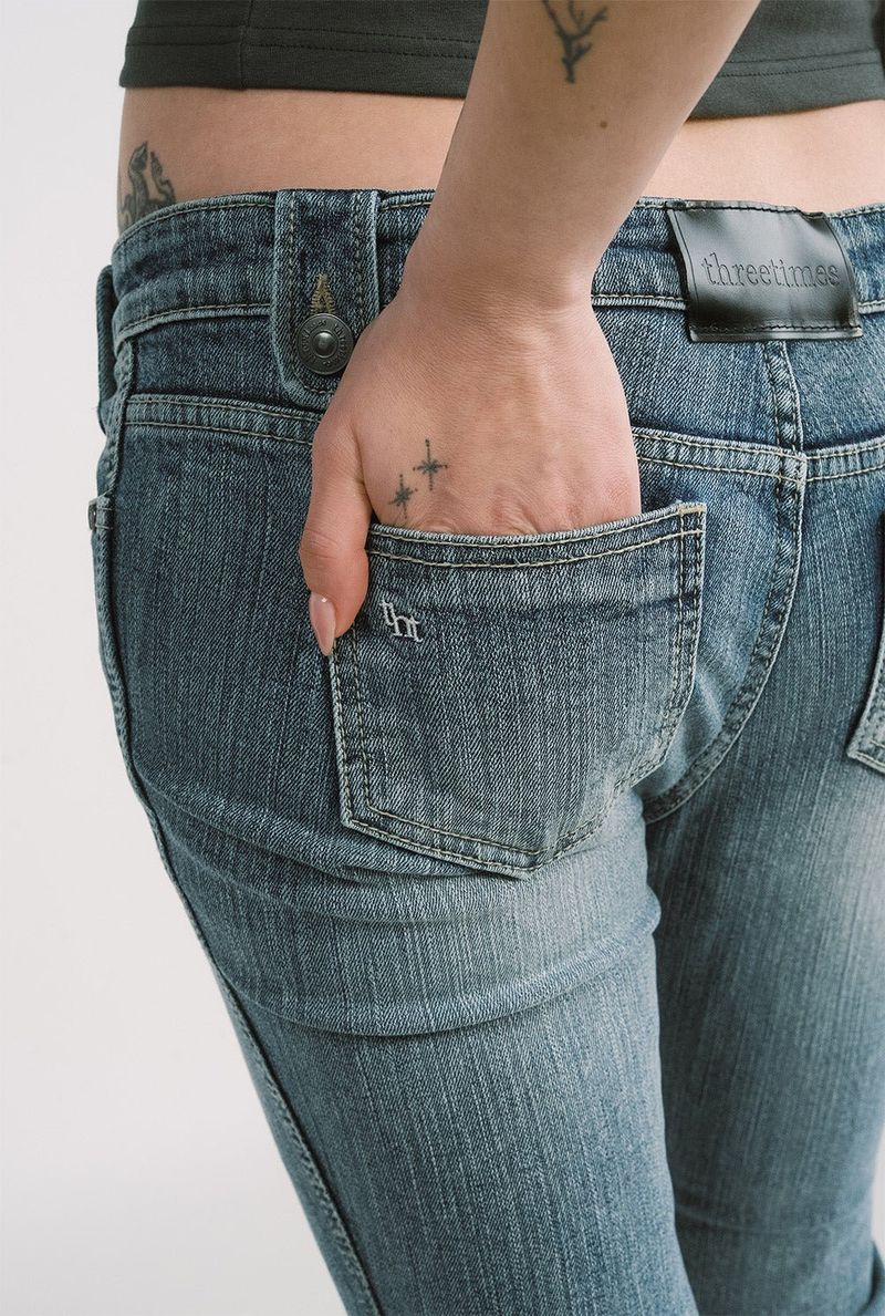 Ava bootcut jeans