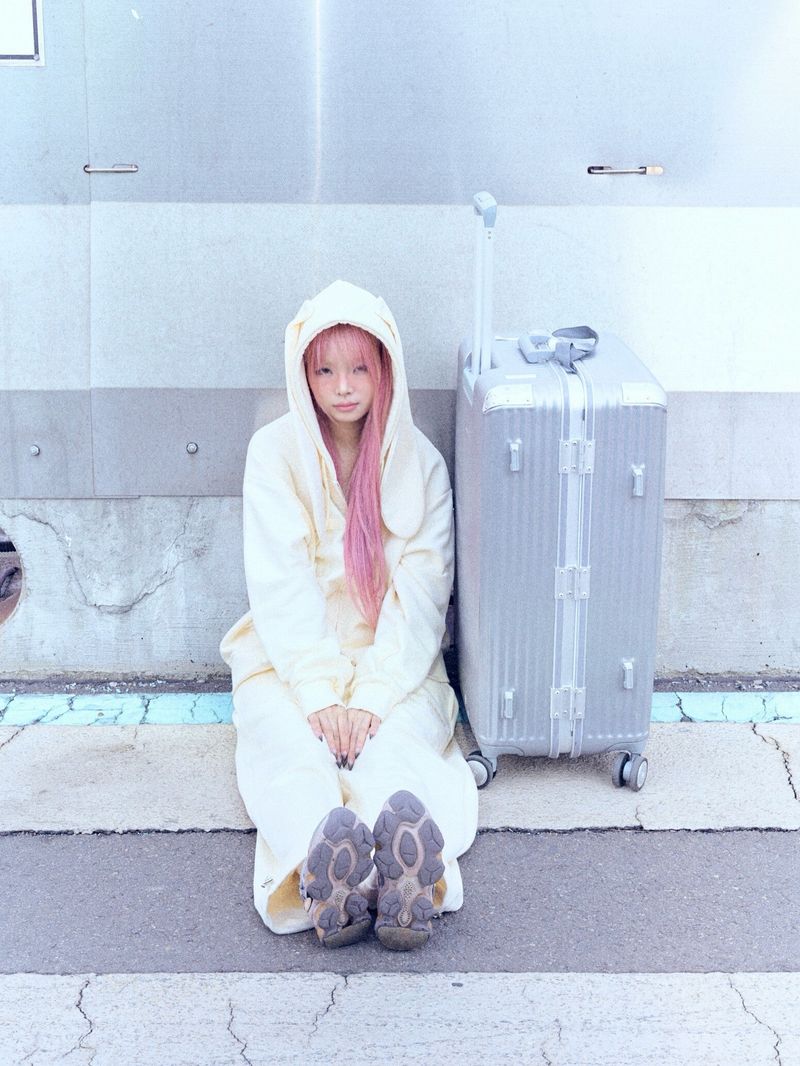 Ribbon bunny hood zip-up (soft yellow)