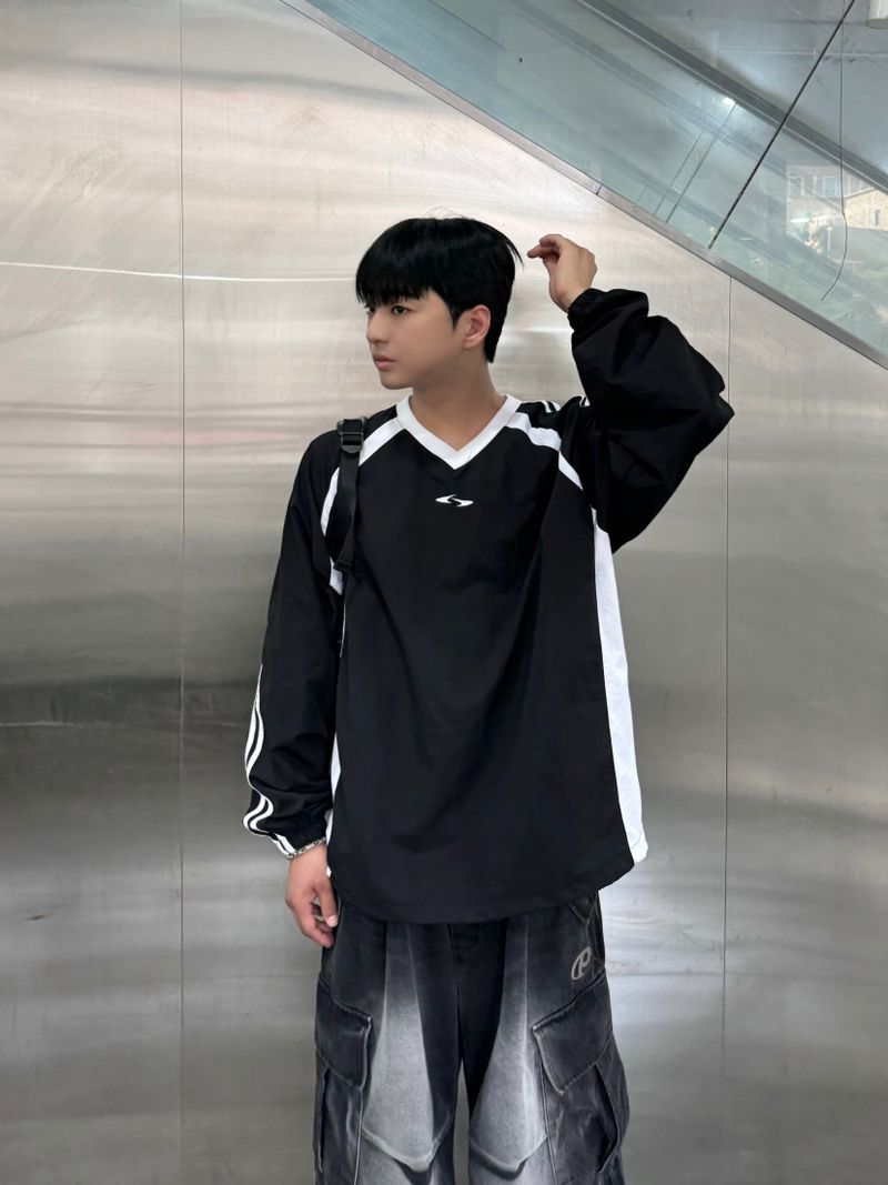 twin nylon sweatshirt
