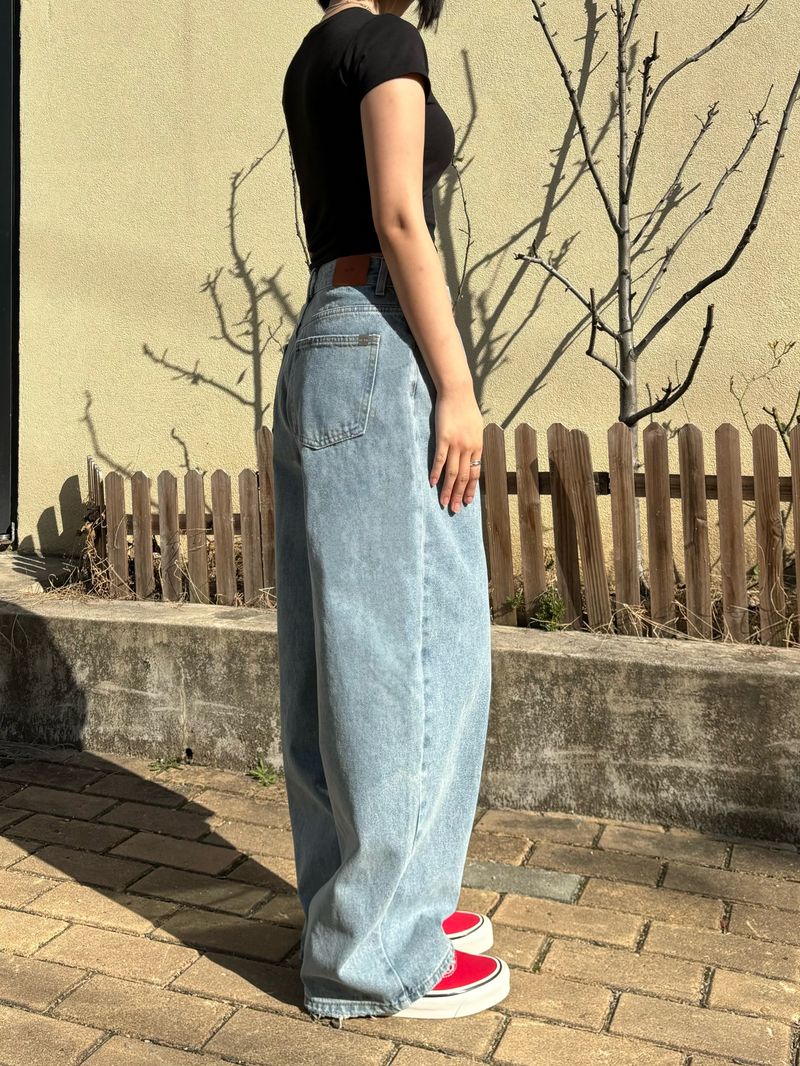 DESTROYED WIDE DENIM PANTS code 21006