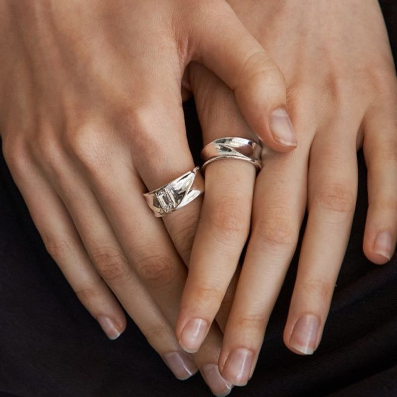 SAND DUNE STONE RING (CLEAR QUARTZ) (SILVER)