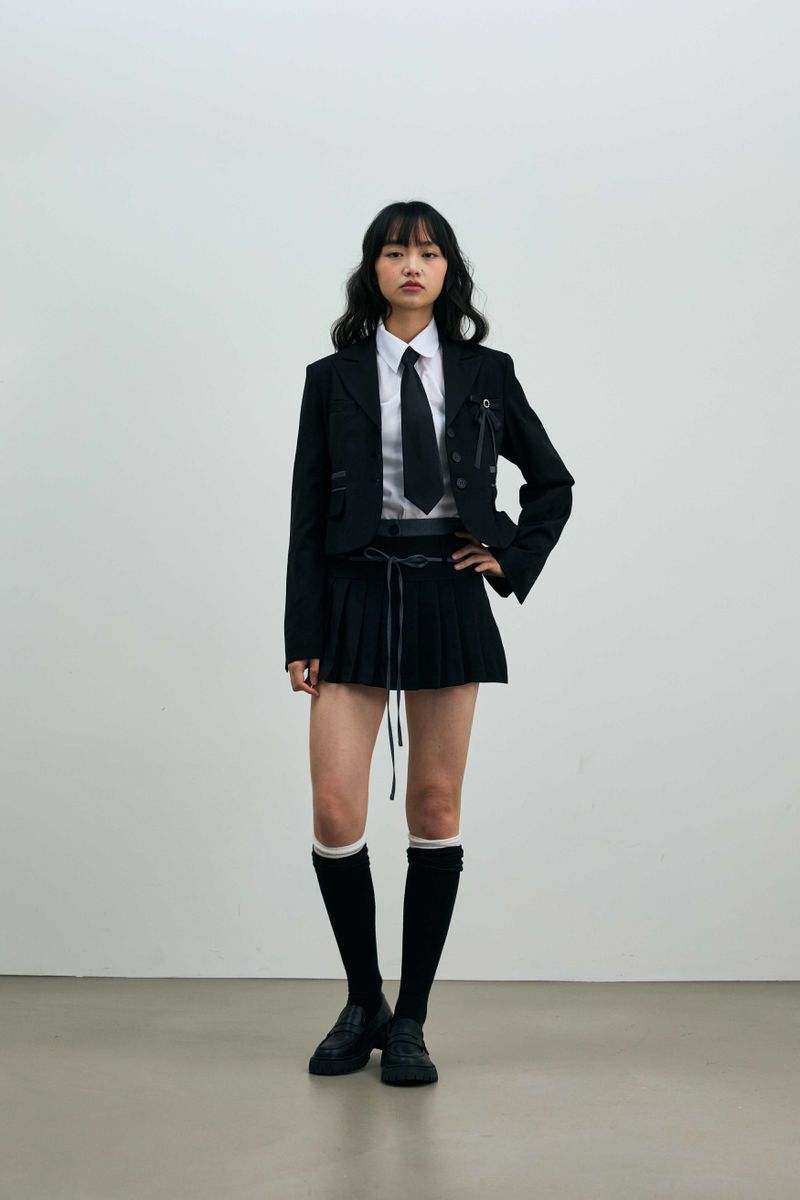 SCARLET PLEATS SKIRT PANTS / BLACK