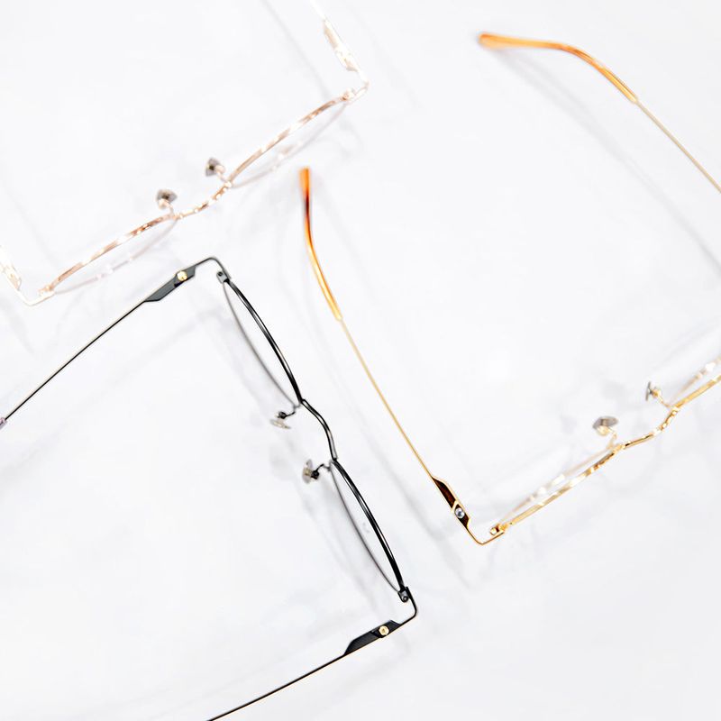 Knouun Round titanium glasses CODE. 103. D Sizzy Gold 