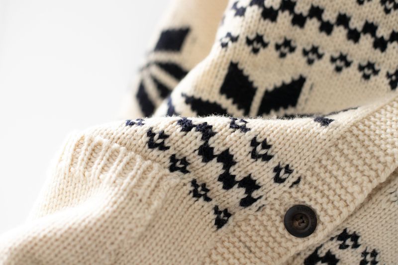 Snow cowichan cardigan (Ivory)