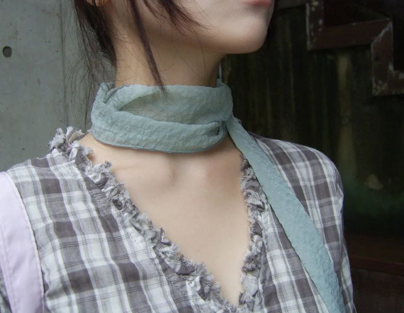 aoi sheer scarf