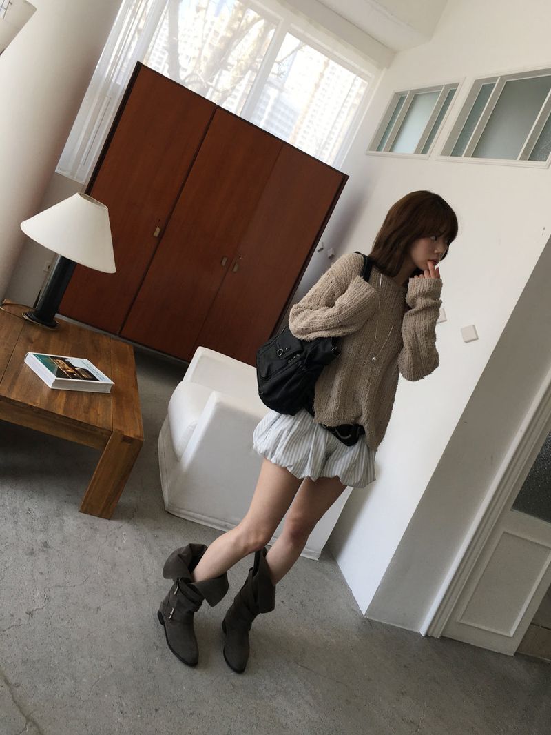 Vintage square leather bag