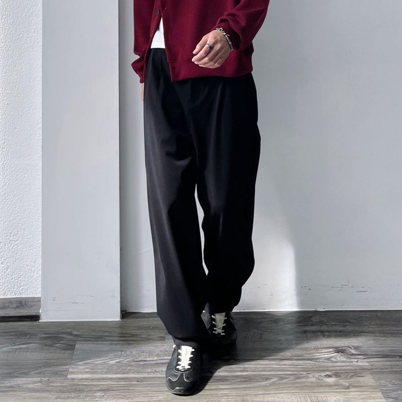 Shadow Drape Pleated Pants