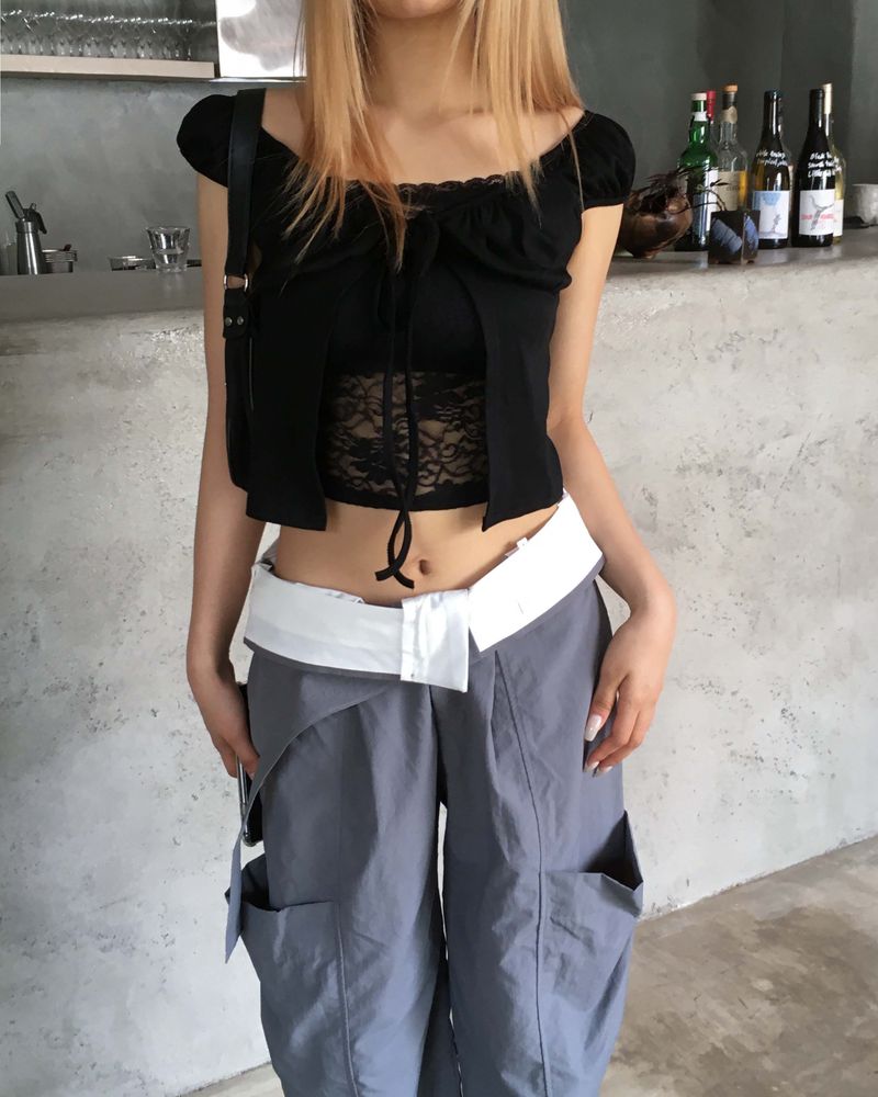 Nylon belted cargo pants