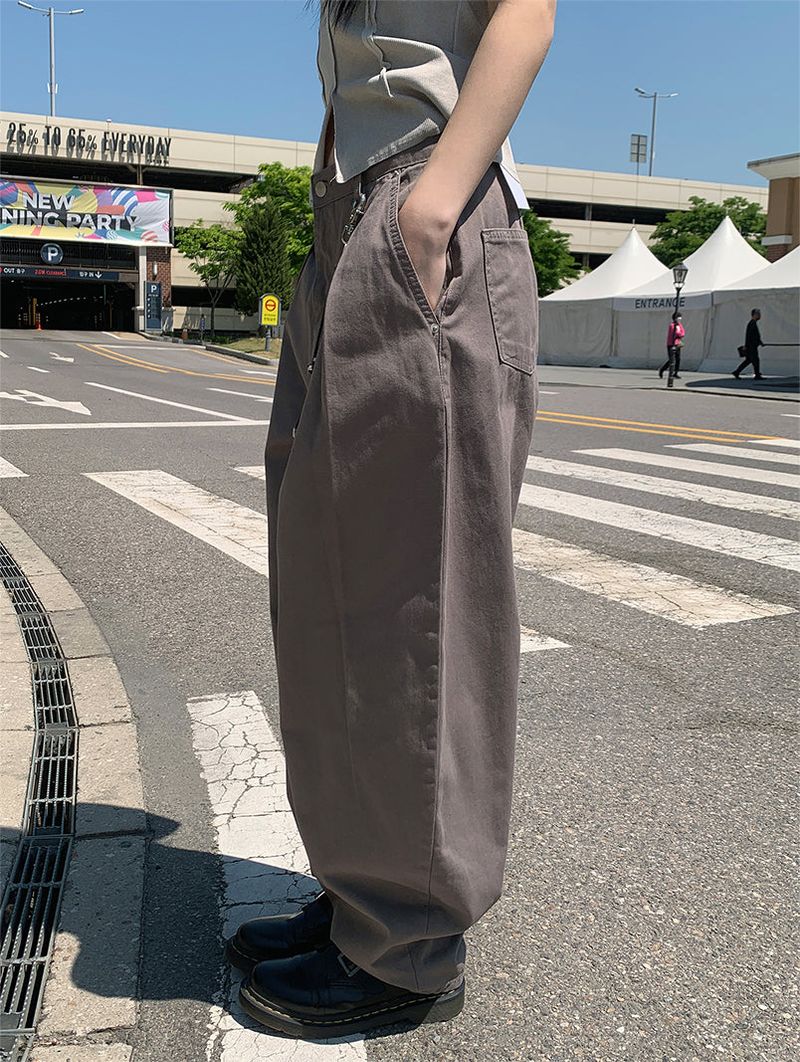 CURVED TUCK BALLOON PANTS (2C)