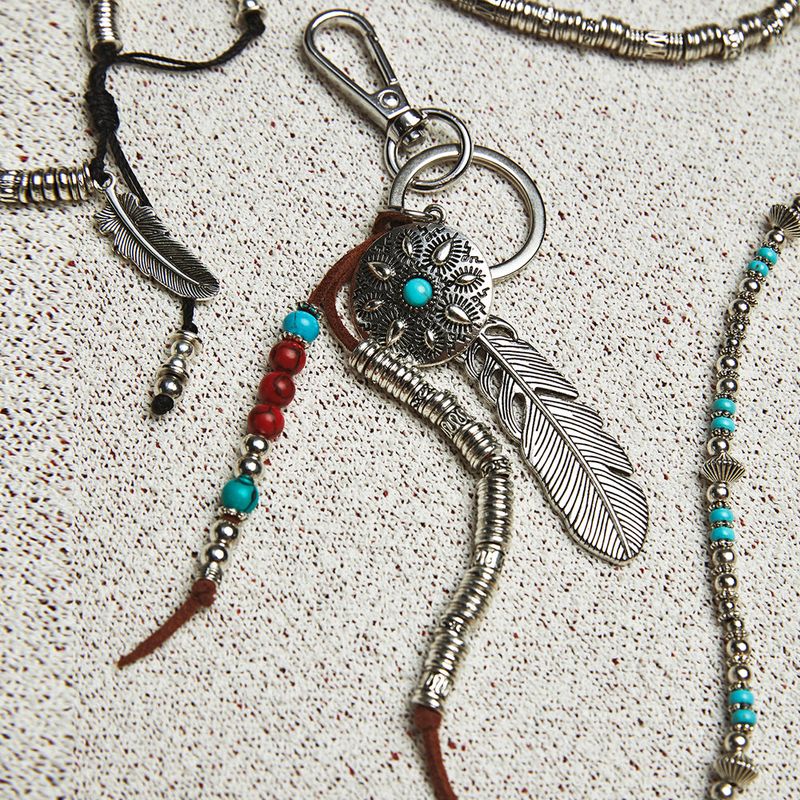 KND(ケイエンド)の「navajo feather & beads keyring brown(Toys/Key Holders)」