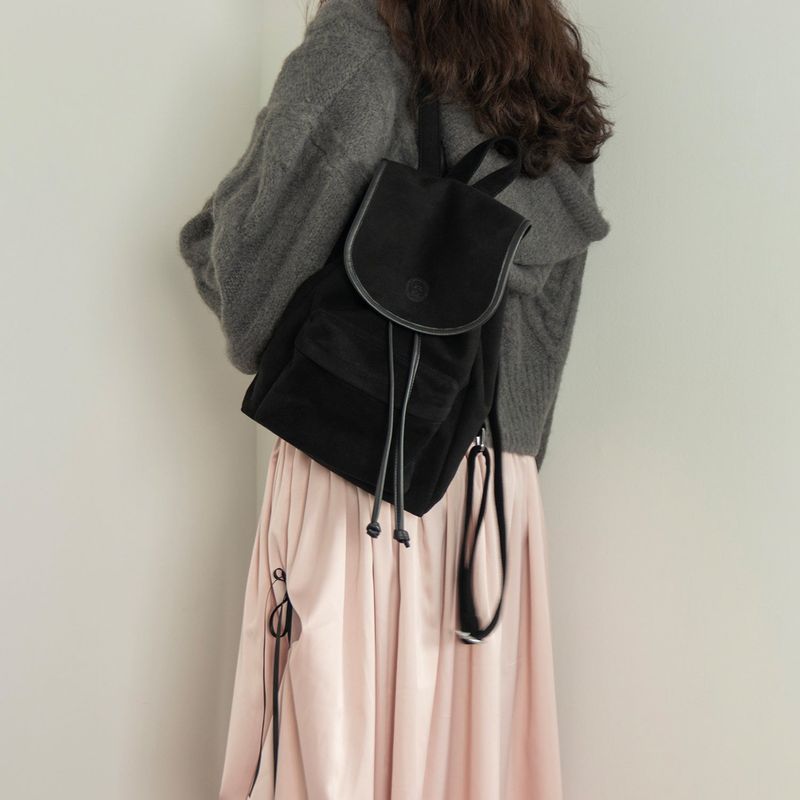 Iroco（イロコ）の「suede backpack_black（Bags）」