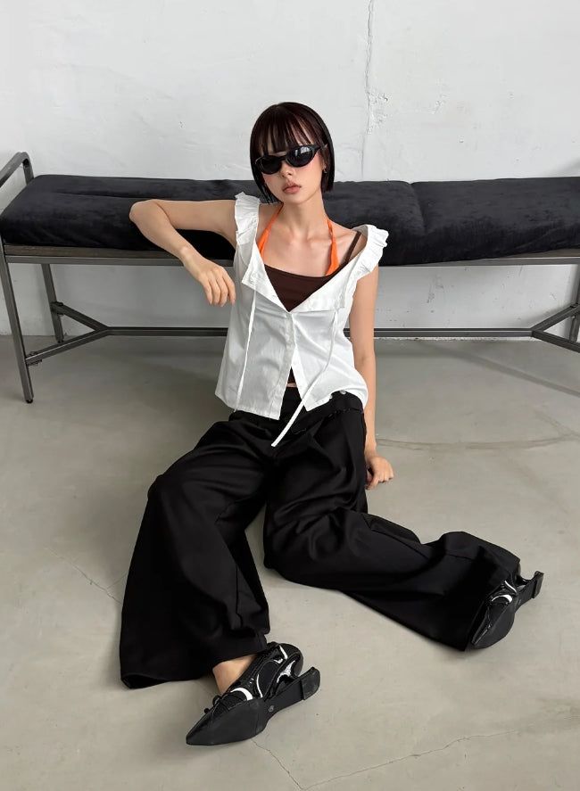 FRILL COLLAR BLOUSE