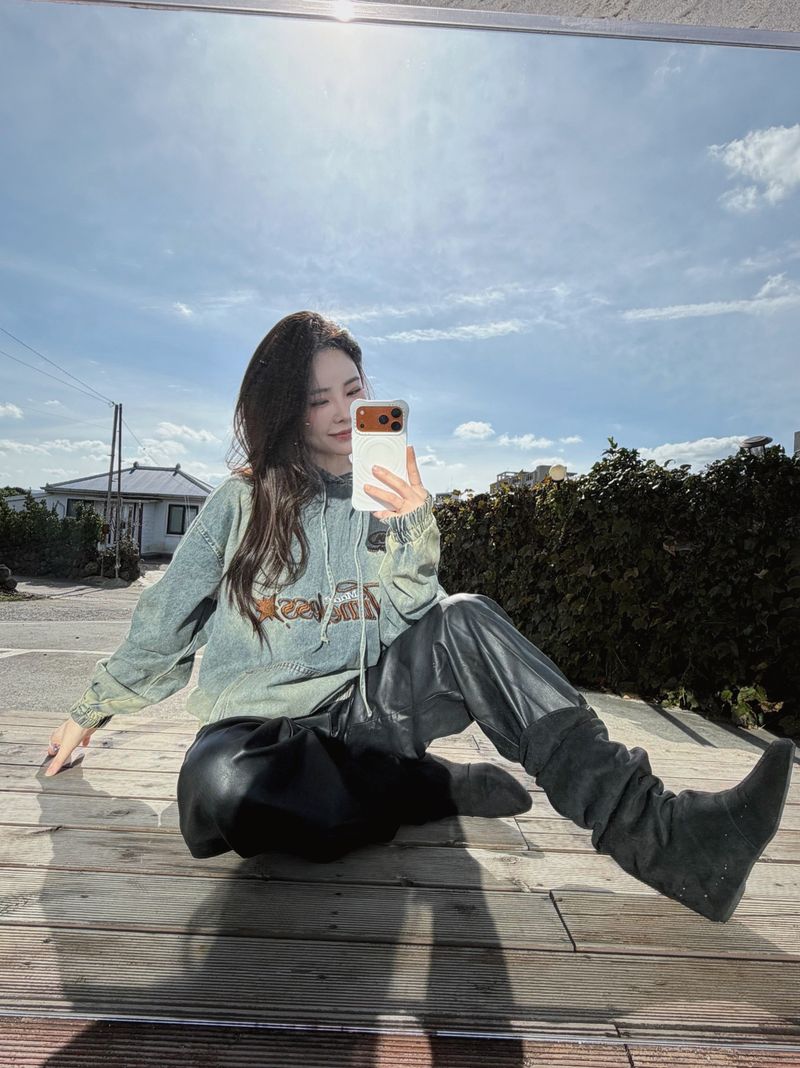 ノワール ヴィンテージ デニム フーディ Tシャツ