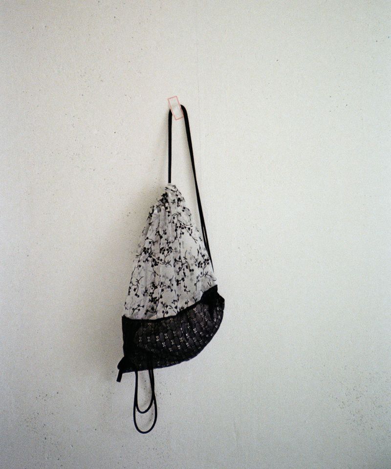  Lace Drawstring Bag - Flower