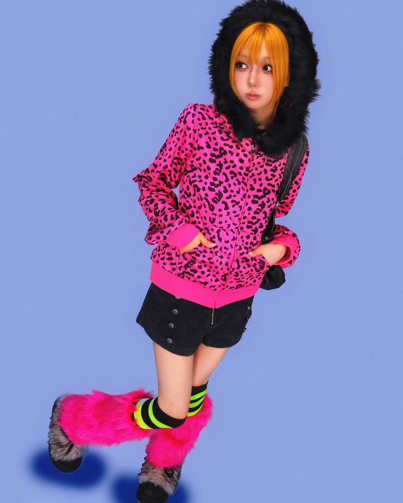 wink hot-pink leopard fur jumper