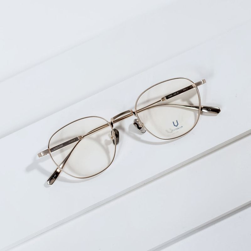Knouun Round titanium glasses CODE. 102. B Sizzy Gold