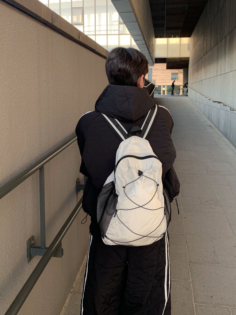 WHAT A LOOK（ワット ア ルック）の「ミンツストリングバックパック（バッグ）」