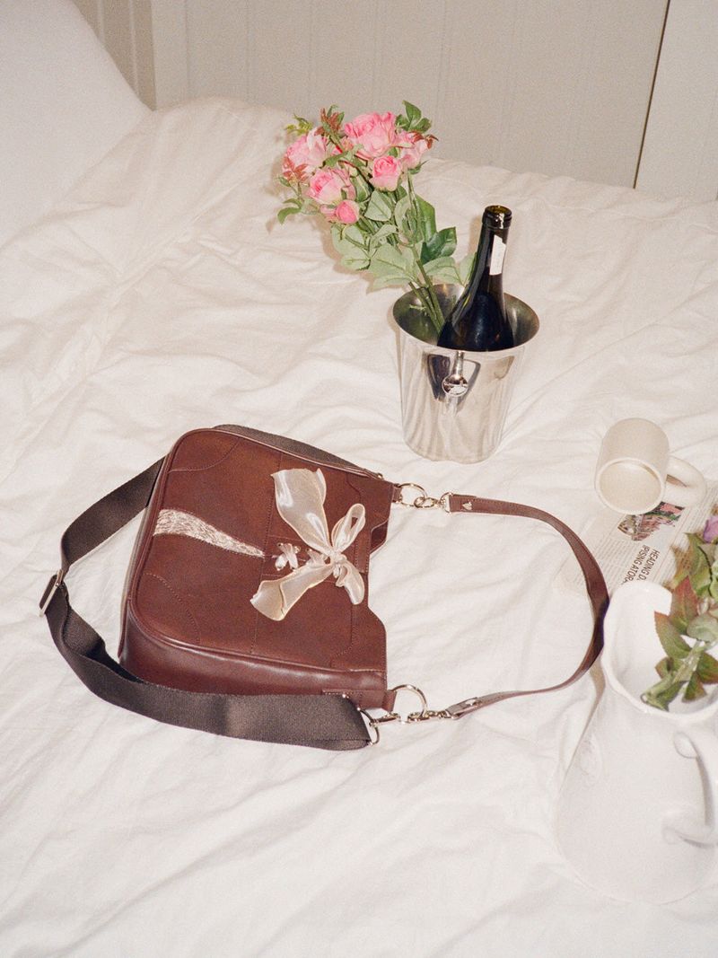 Bustier ribbon bag_chocolate brown