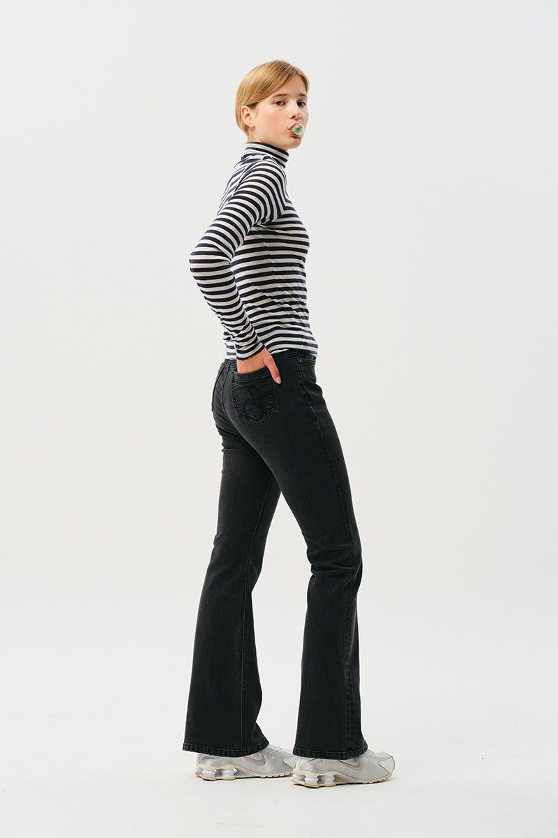 CHERRY BOOTS CUT DENIM PANTS [CHARCOAL]