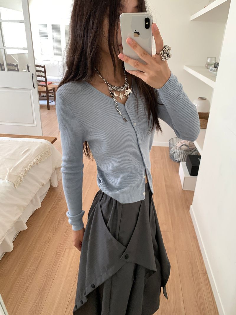 WOOL V-NECK CARDIGAN (5C)