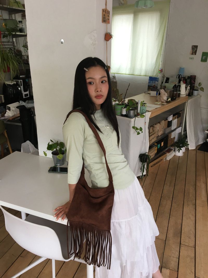 DUGGY(ダギー)の「Suede Fringe Shoulder Bag (5color)(Bags)」